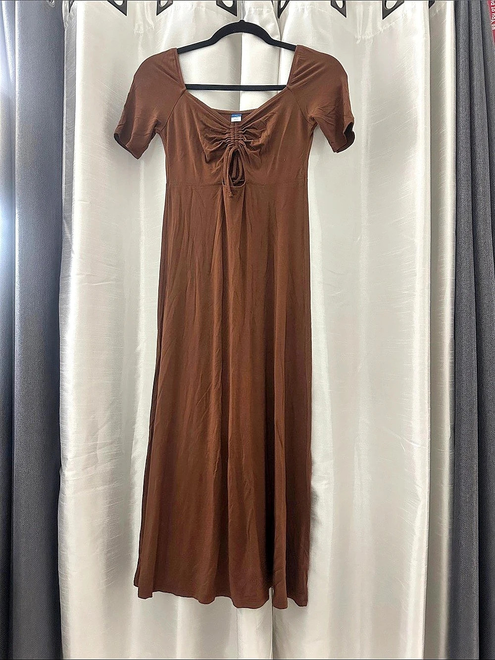 Old Navy Ruched Maxi Dress in Brown Size XS Like New